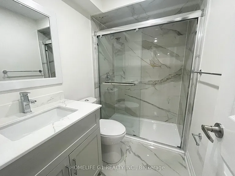 65 Lola Cres — Photo 11