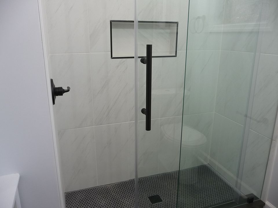 stall shower
