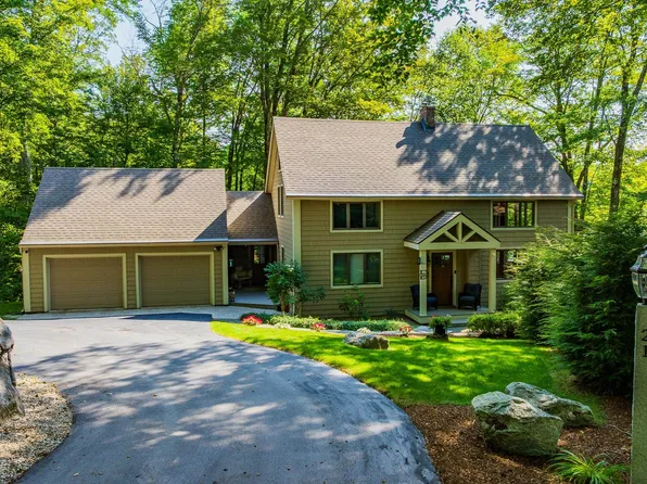 21 Shore Road, Grantham, NH 03753