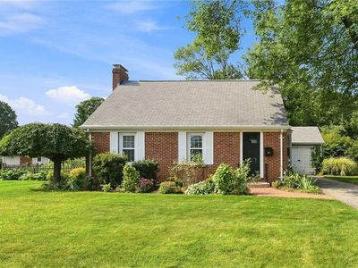 140 Myrtle Ave, Warwick, RI, 02886