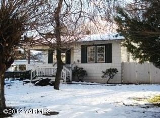 2208 Barge St, Yakima, WA