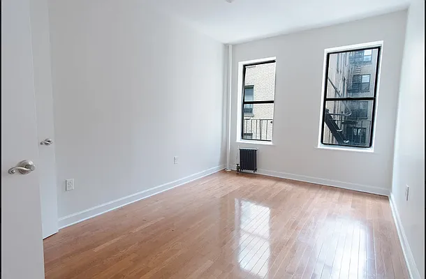 Rented by Compass | media 11