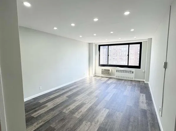 195 Willoughby Avenue #1110, Brooklyn, NY 11205