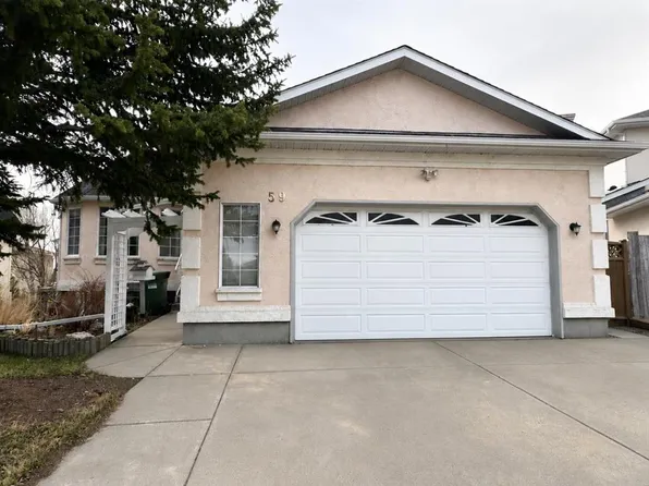 59 Edgebrook Cir NW, Calgary, AB T3A 5A4