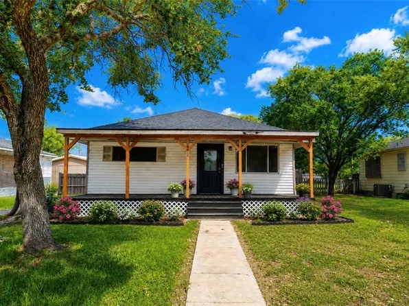 633 Tutt Ave, Taft, TX 78390