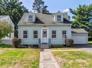 29 Deerfield Rd, Wethersfield, CT 06109