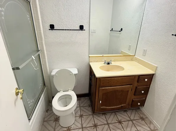 2809 Newkirk Ct, Euless, TX 76039