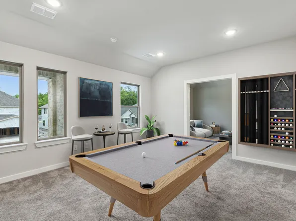 576 Silver Springs Ln, Lavon, TX 75166