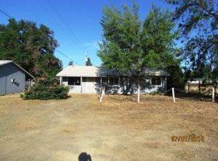 250 Oak Ave, Hayfork, CA 96041