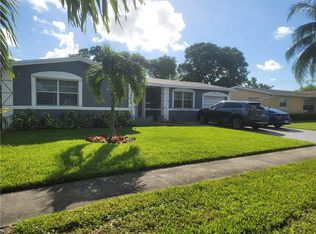 3184 NW 42nd St, Lauderdale Lakes, FL 33309
