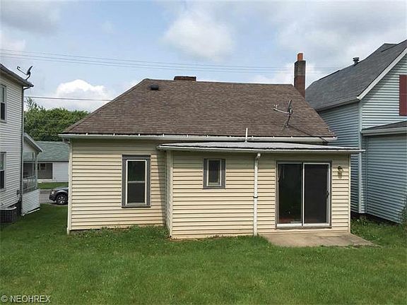 2nd image of 336 Saint Clair Ave
