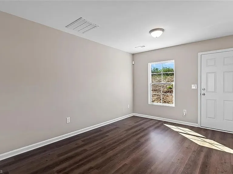 109 Lemon Ln — Photo 14