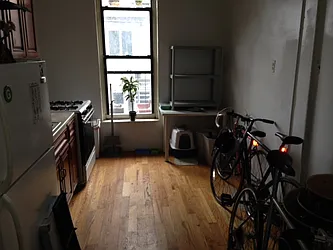 Rented by Premier Metro Realty Corp