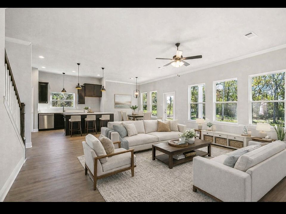 1st image of 878 Water Oaks Dr