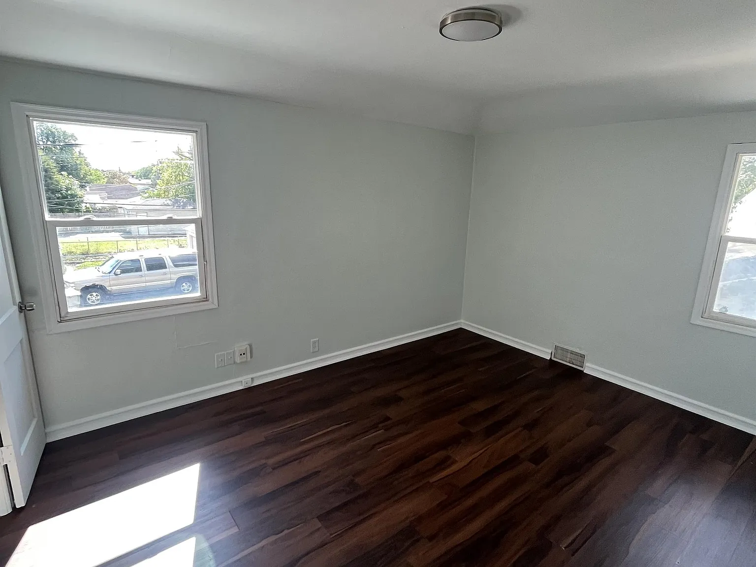 6211 West Lisbon Avenue - 2 — Photo 4