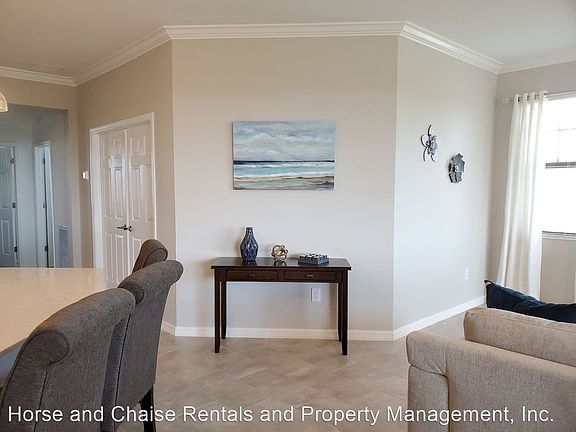 5th image of 10035 Crooked Creek Dr #201
