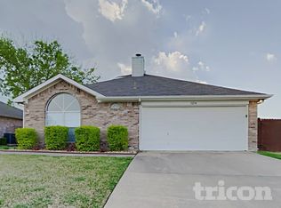 1214 Bayberry Way, Midlothian, TX 76065