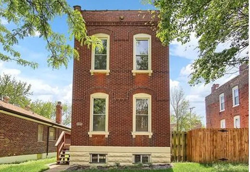 3316 Cherokee St photo 1