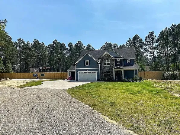 961 Elliot Farm Rd, Fayetteville, NC 28311