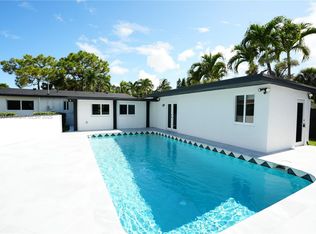 2573 Conroy Dr, North Palm Beach, FL 33403