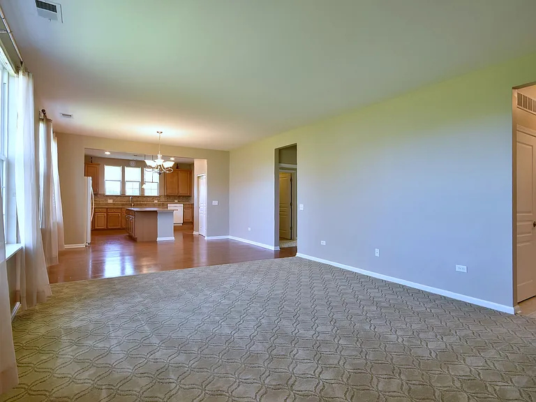 821 Voyage Way — Photo 9