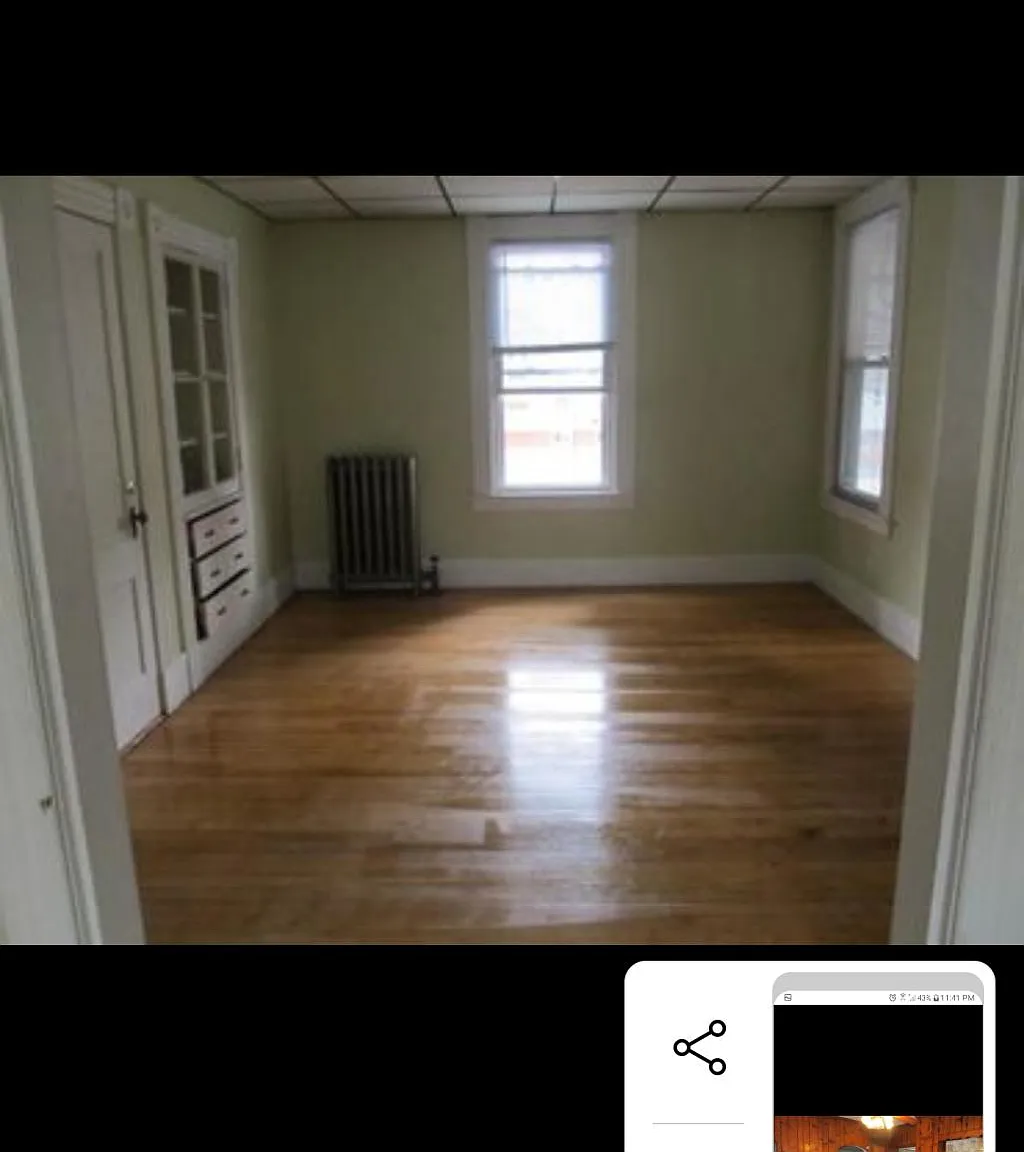 351 Springfield St — Photo 2