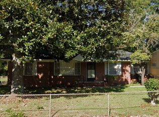 521 Englewood Dr, Columbus, GA 31907