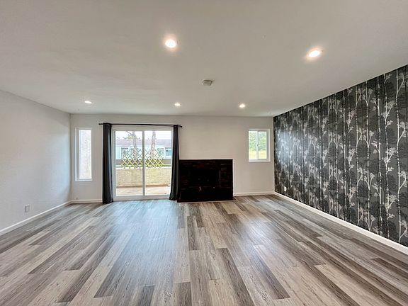 4th image of 3550 Carter Dr APT 126