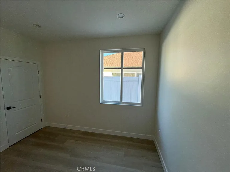8603 Delco Ave — Photo 28