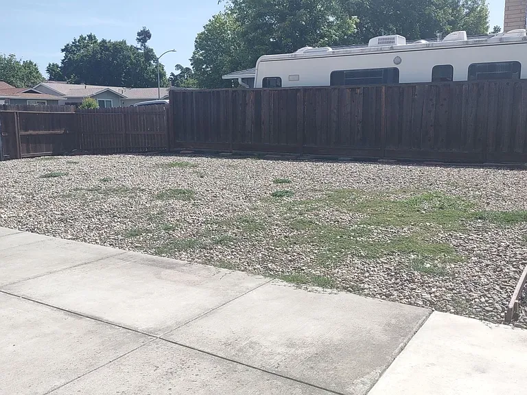 4111 Ozro Ct — Photo 26