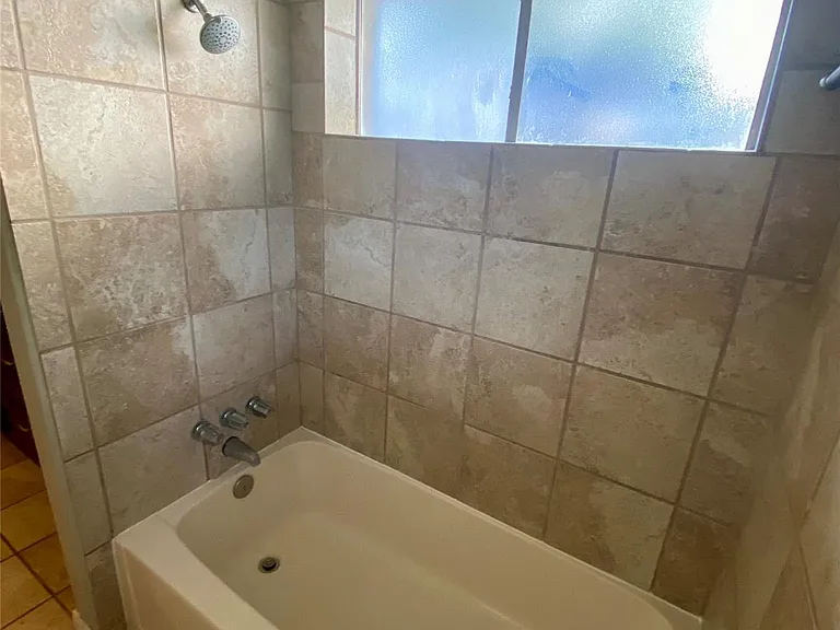 3003 Briar Dr — Photo 10