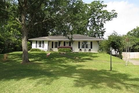 2nd image of 322 Bromley Pl