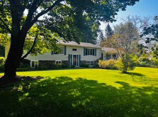 86 Silver Ln, Vernon, VT 05354