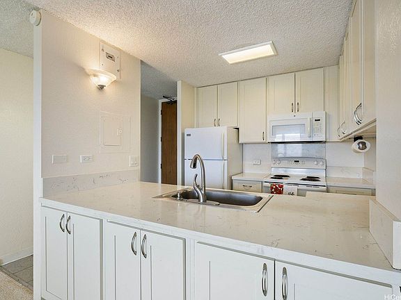 5th image of 98-410 Koauka Loop APT 29G