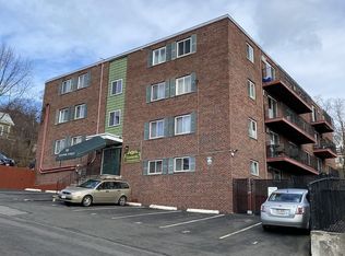 55 Eleanor St APT 6, Chelsea, MA 02150