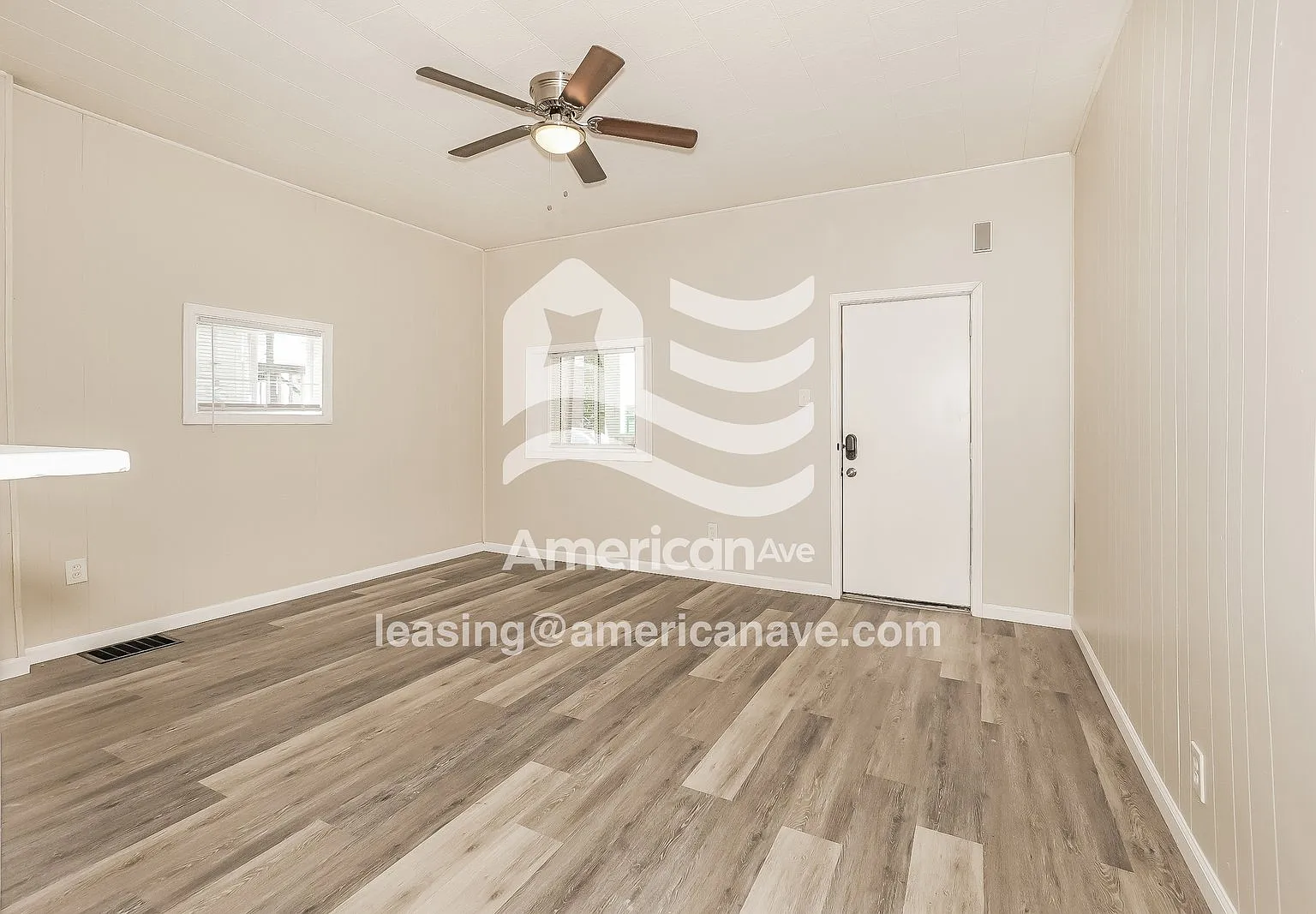 3 bed, 1.0 bath, 1218 sqft, $1,075 — Photo 2
