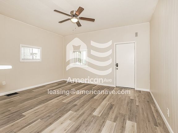 1587860_002_wm_-_living_room_13088768.jpg