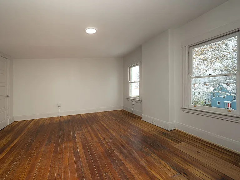 3570 Montgomery Rd — Photo 9