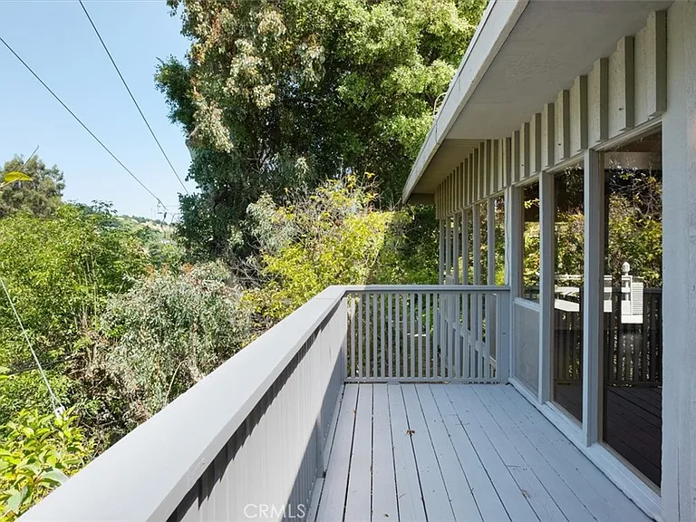 3946 Alta Mesa Dr — Photo 28
