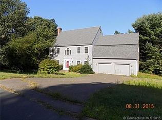 112 Lawlor Rd, Tolland, CT 06084