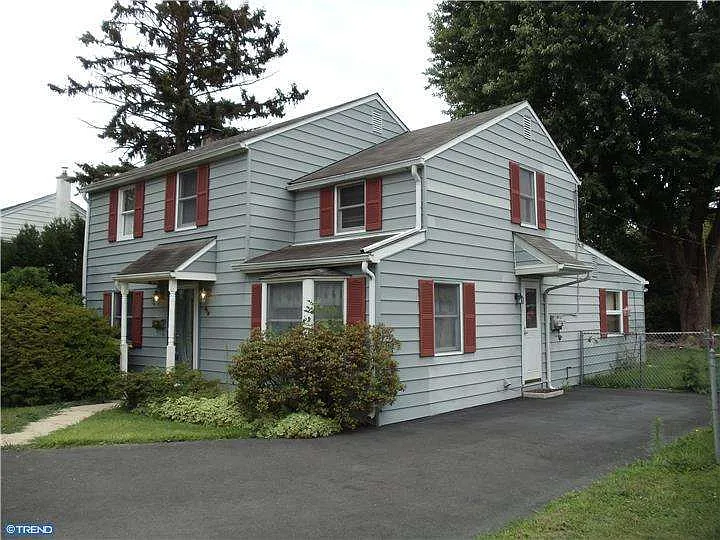 414 Preston Ln photo 1