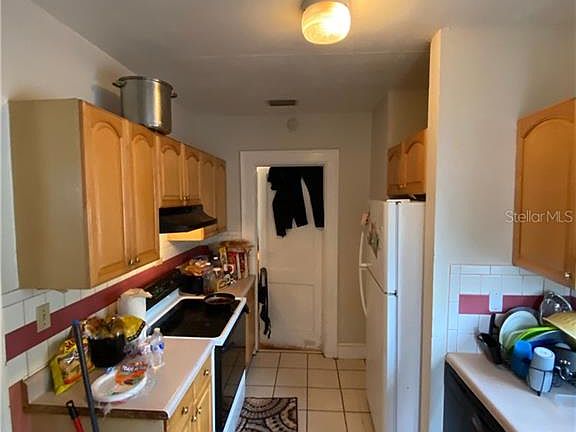 5th image of 5035 Emerson Ave S