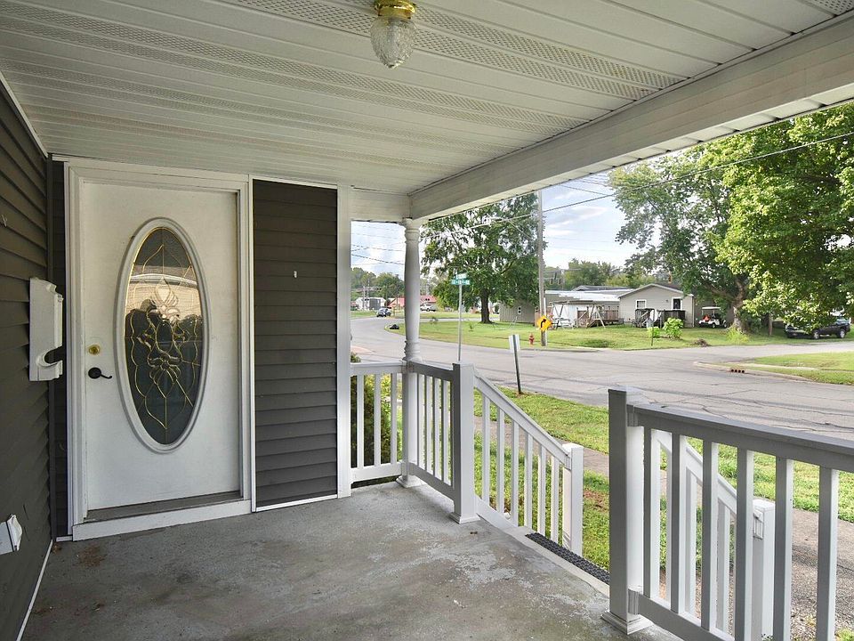 389 W Vincennes St, Linton, IN 47441 Zillow