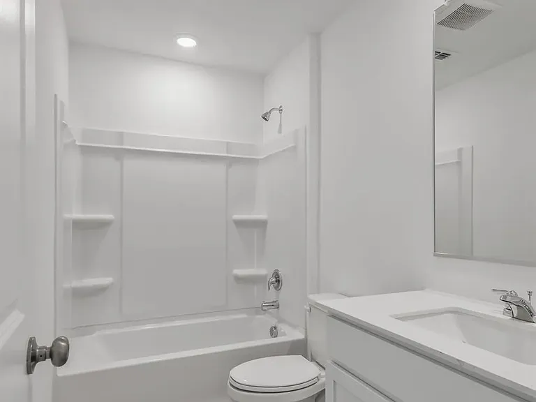 6819 Highlands St — Photo 15