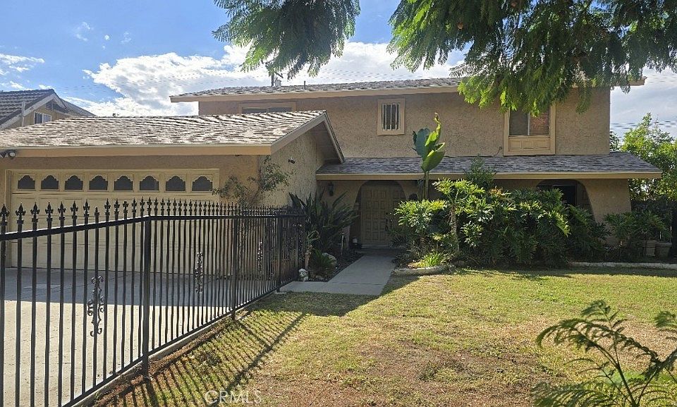 1st image of 1438 Val Vista St