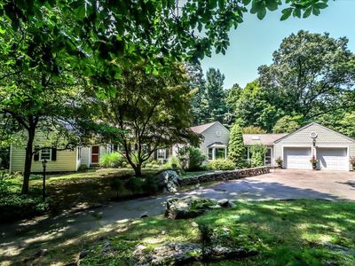 10 Topping Lane, Norwalk, CT, 06854