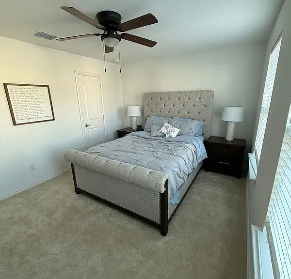 4617 Golden Gate Way — Photo 7
