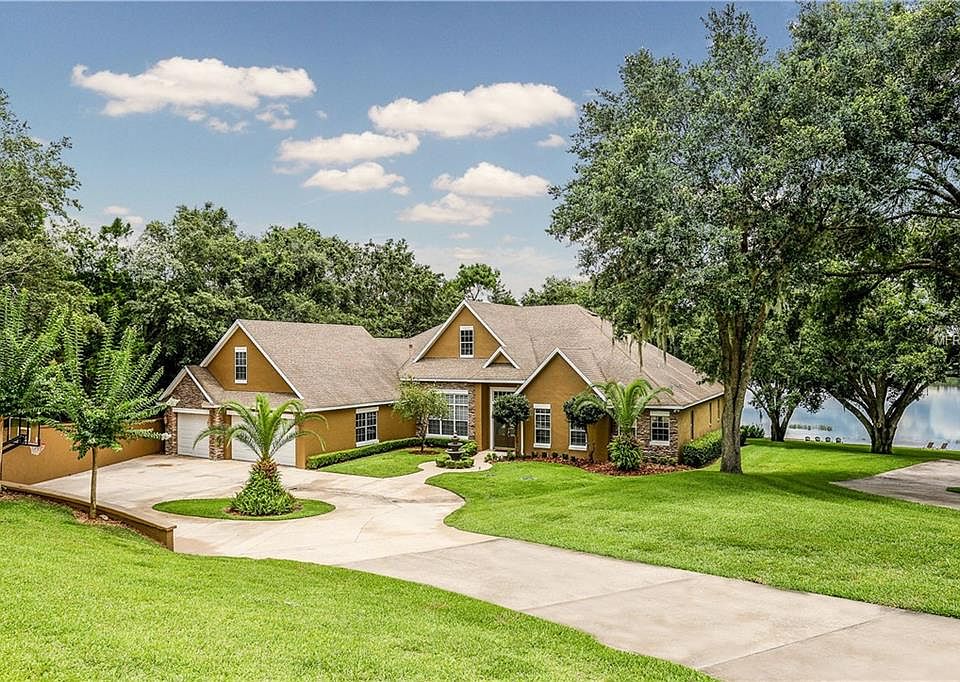 1st image of 40741 Winken Ln