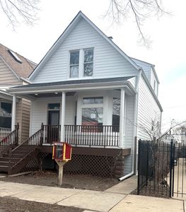 3705 N Francisco Ave, Chicago, IL, 60618