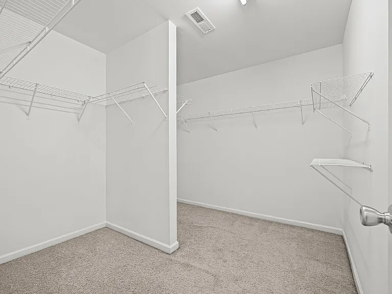 2704 Piersland Dr — Photo 21